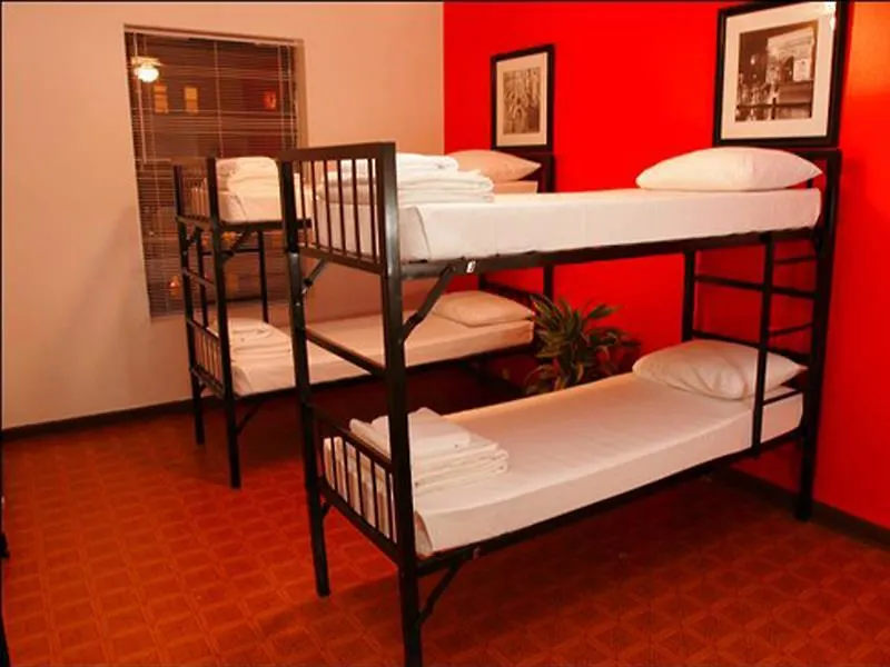 Broadway Hotel & Hostel New York