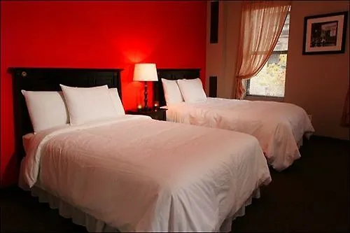 Broadway Hotel & Hostel Нью-Йорк 0*,