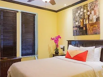 Broadway Hotel & Hostel Нью-Йорк 0*,  США