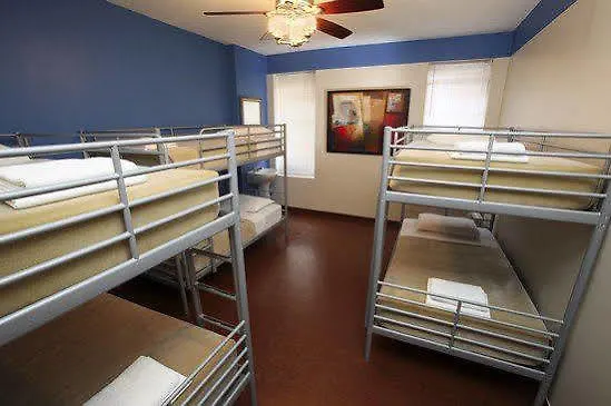 Broadway Hotel & Hostel New York