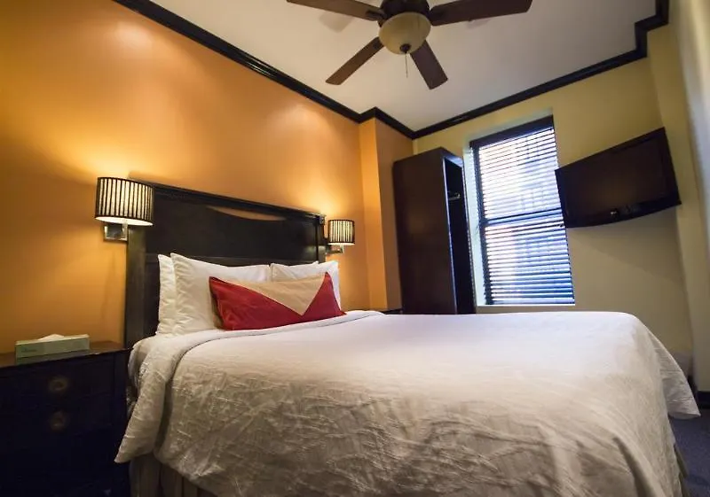 Broadway Hotel & Hostel New York